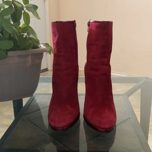 STUART WEITZMAN Mikki Hair Calf Bootie - Picture 2 of 12